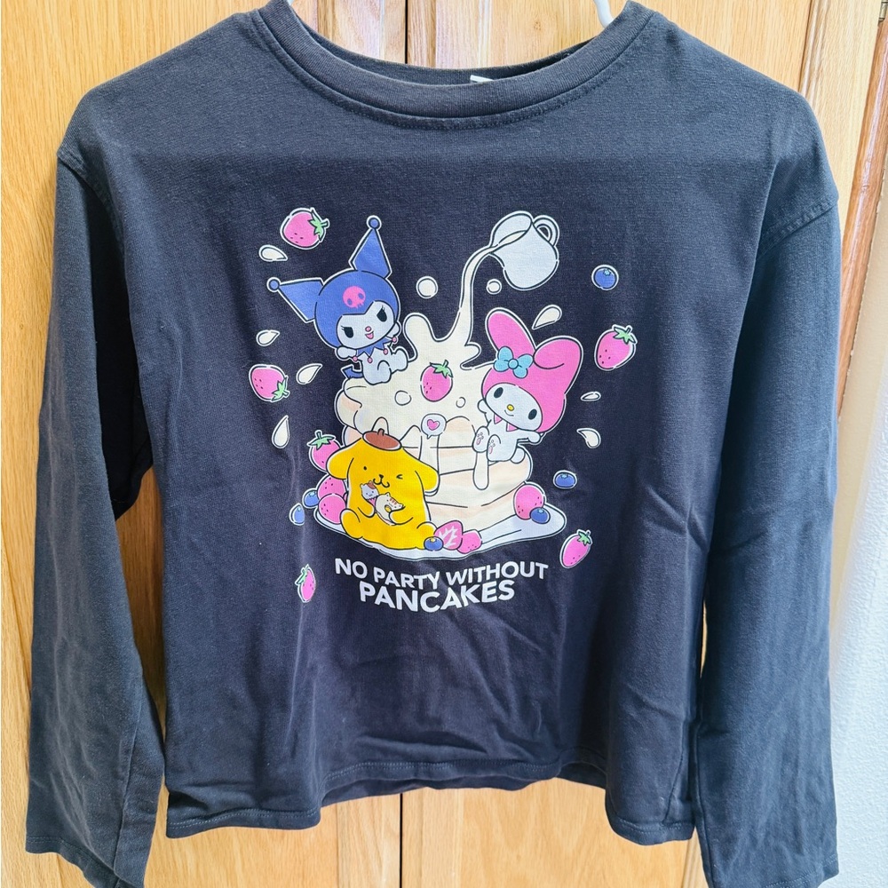 Sanrio Graphic Long-Sleeve Shirt